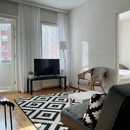 Kotimaailma Kotikaksiovesijk Saunalla